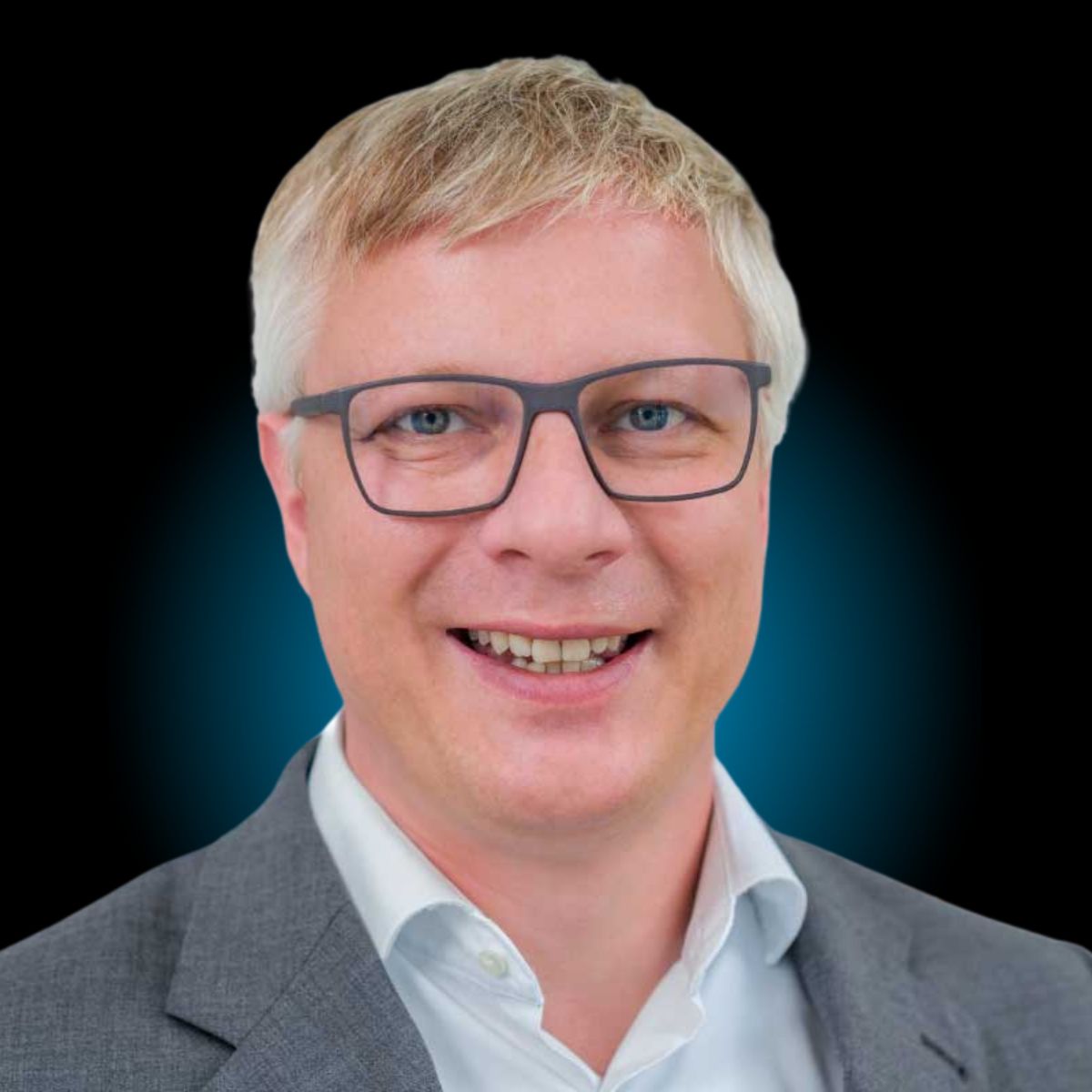 Dr. Christian Temath