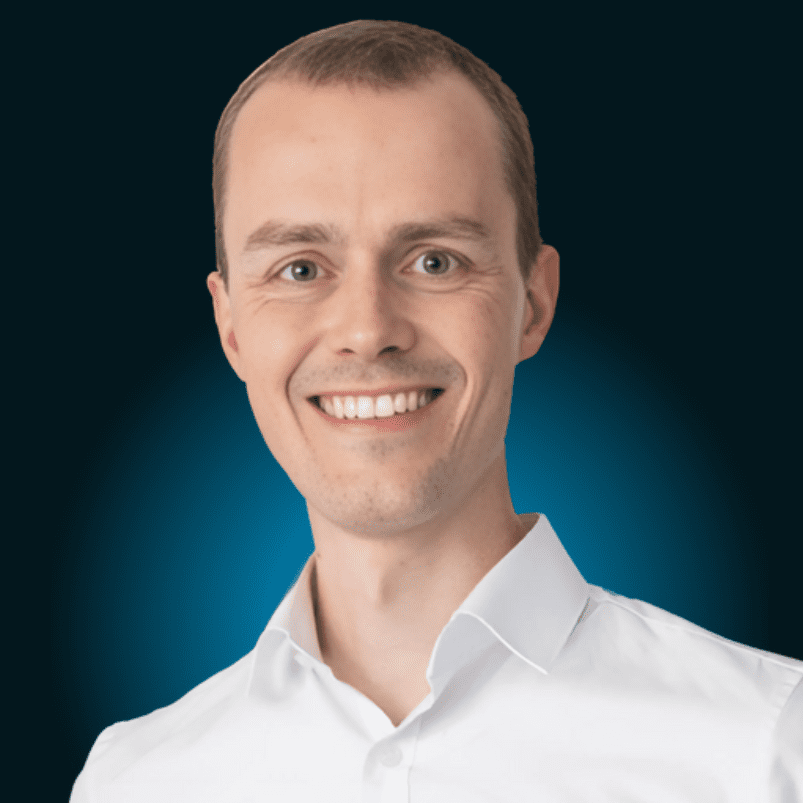 Dominik Tomek